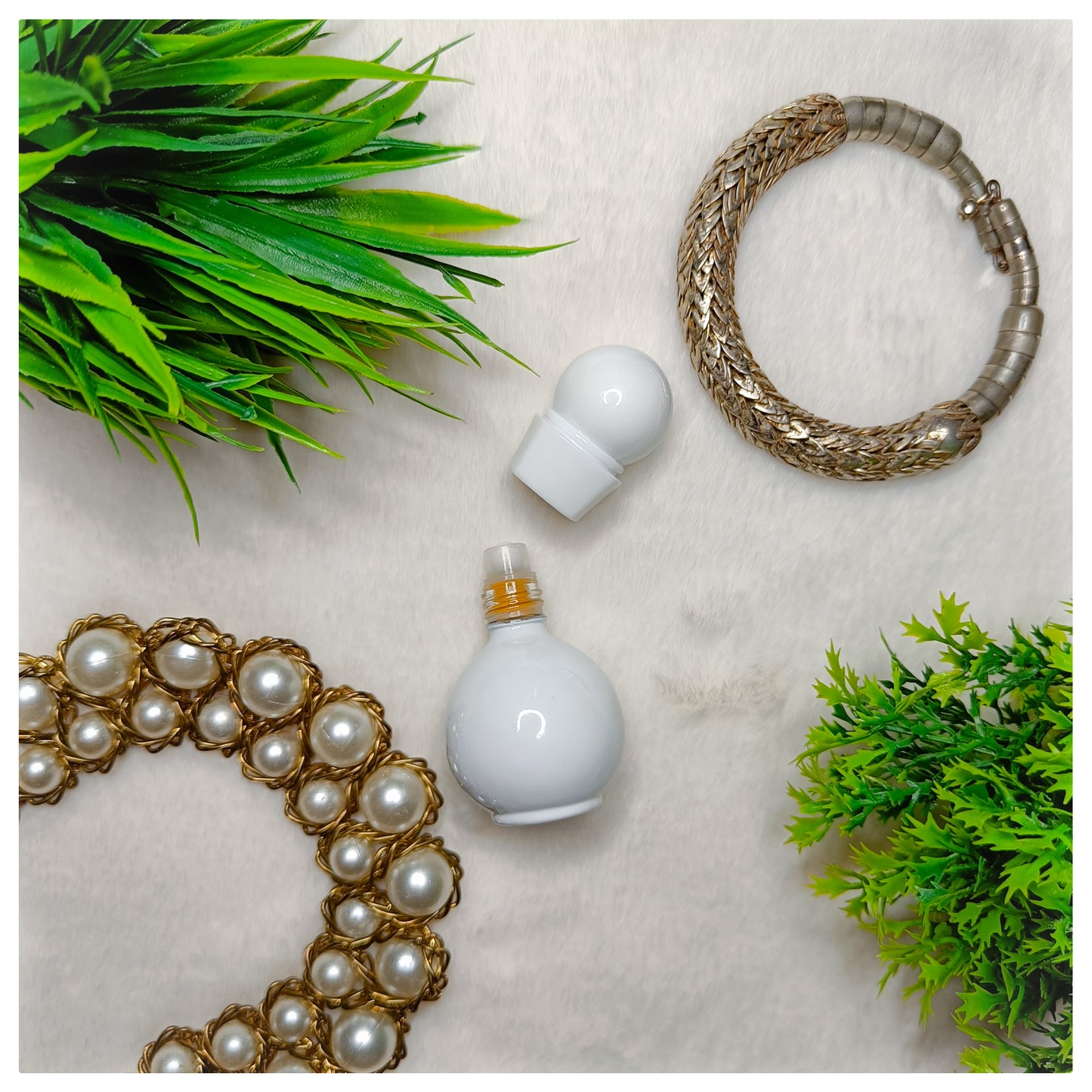 Kizama White Oudh Unisex Attar Kizama Perfumery